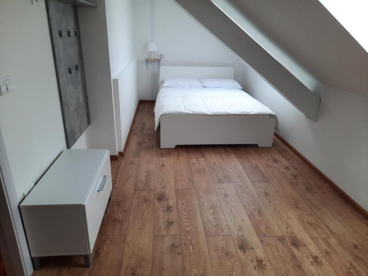 New Generation Center * Prag